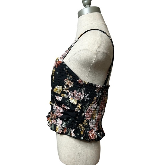 Band of Gypsies Collective Black Floral Cami Smocked Crop Top Size Large - Picture 6 of 14